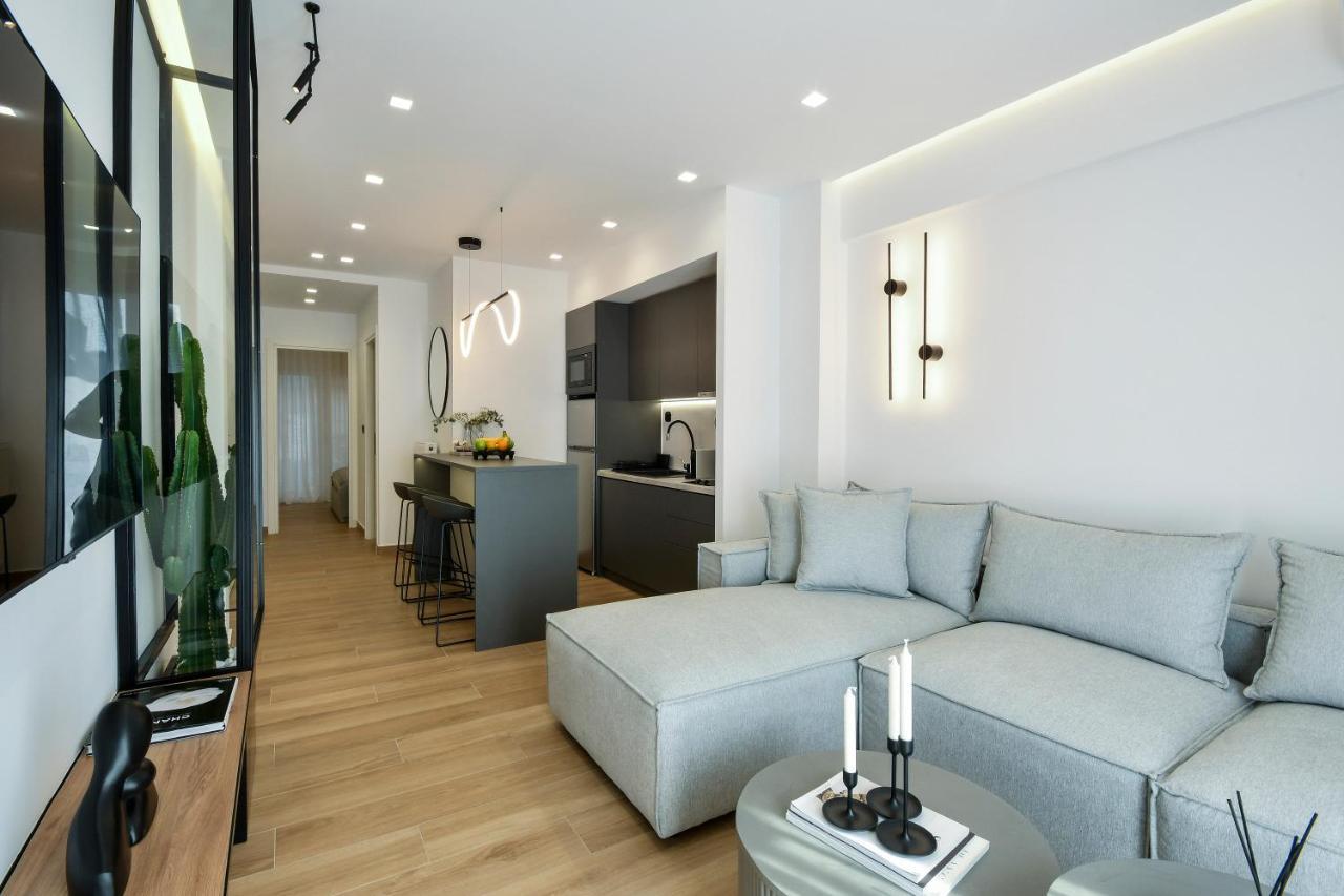 Luxury Downtown Apartment C2 塞萨洛尼基 外观 照片