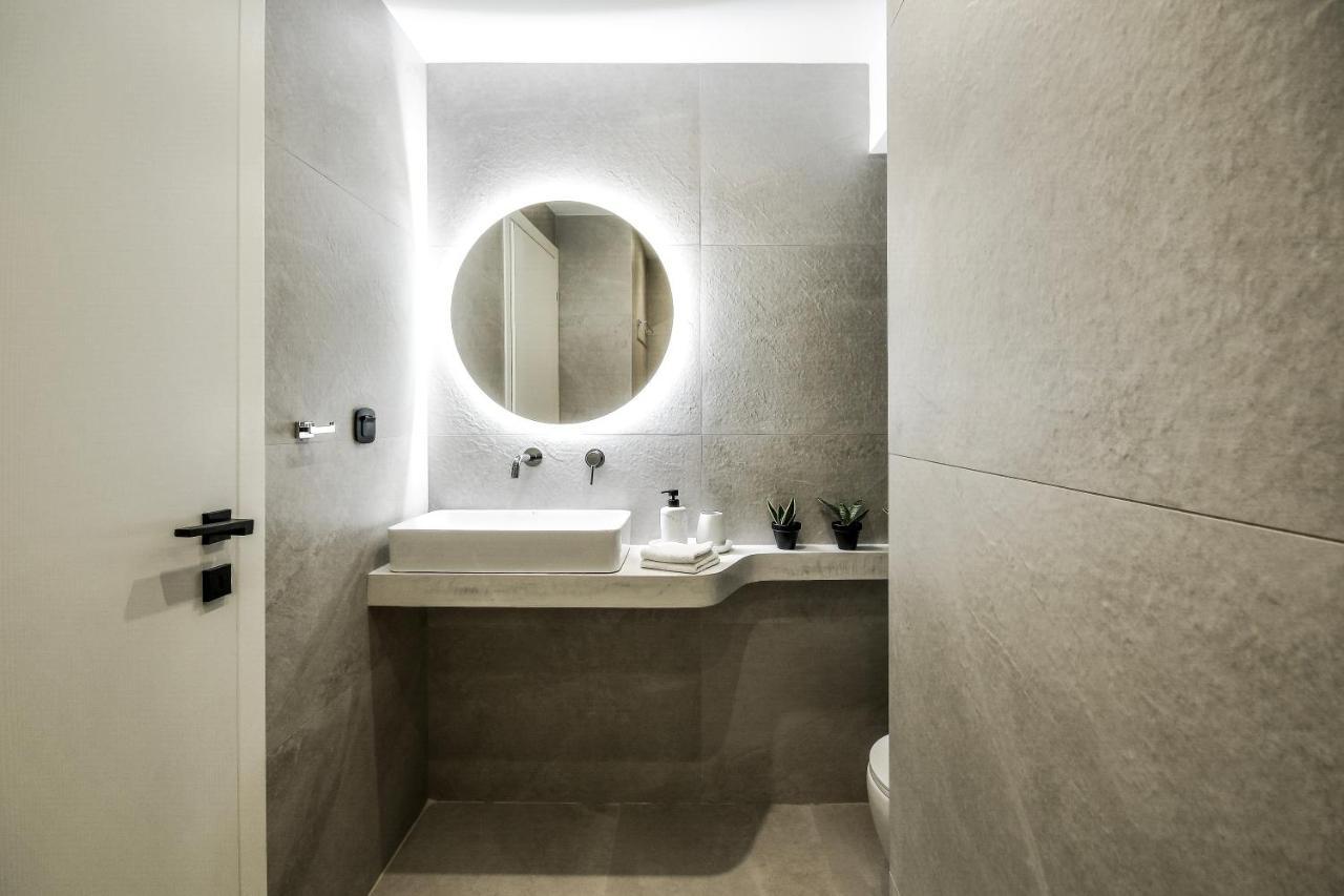 Luxury Downtown Apartment C2 塞萨洛尼基 外观 照片